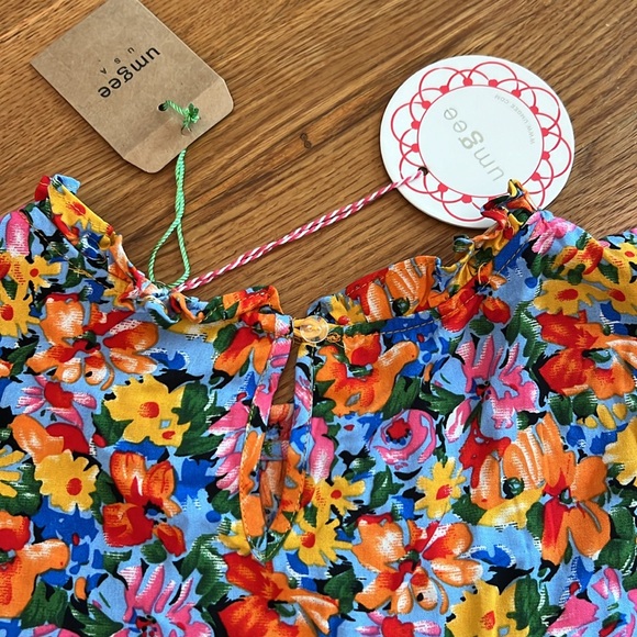 NWT Umgee USA Floral Blouse Size Small - Picture 3 of 7